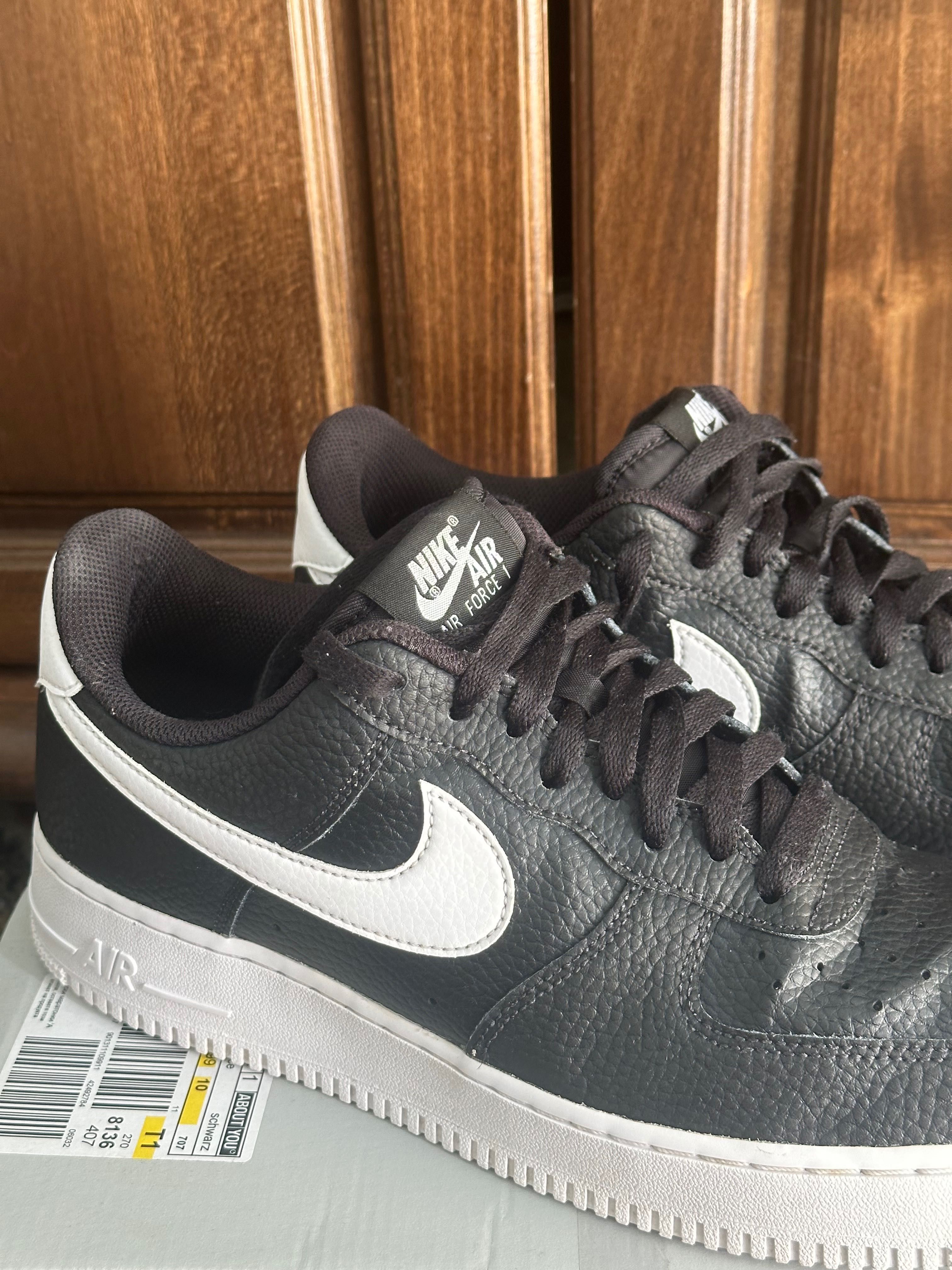 Оригинални мъжки AIR FORCE 1 ‘07 Black/White  150 лв.