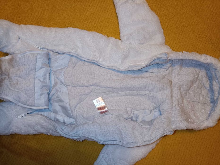 Combinezon de iarna pufos 0-3 luni