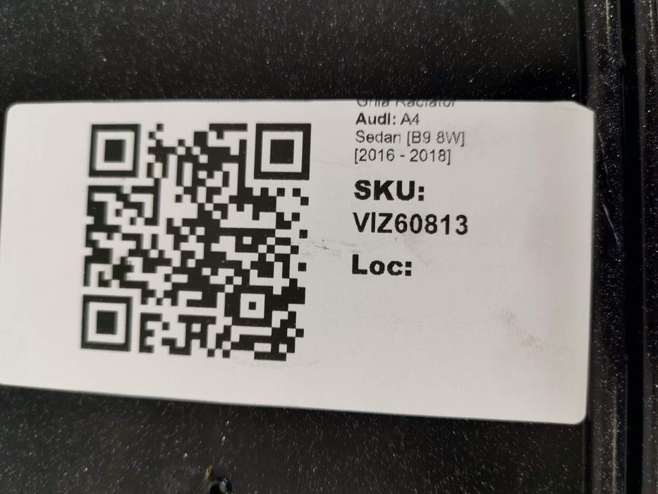 Радиаторна решетка Ауди А4 / Audi A4 Sedan [B9 8W] [ - ] Оригинална По