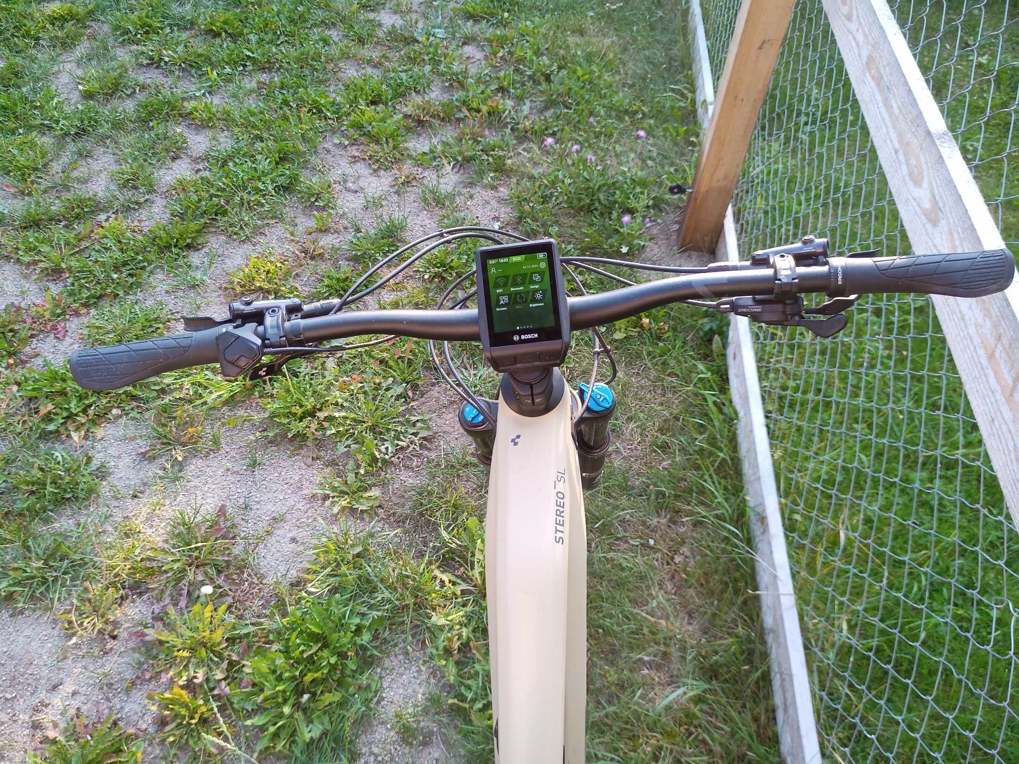Bicicleta electrica Cube Stereo 140 SL