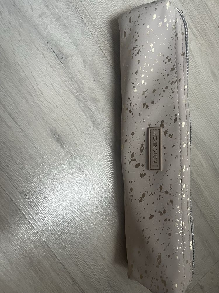 Намалена  преса за коса Remington Colour Protect