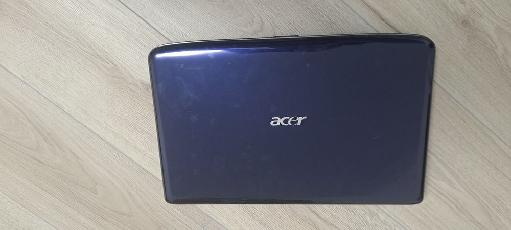 Vand laptop Acer defect