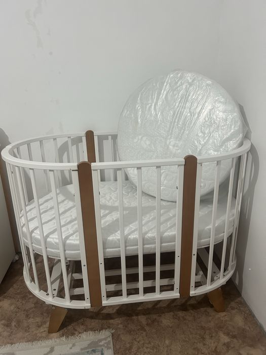 Продам детскую кроватку 3 в 1