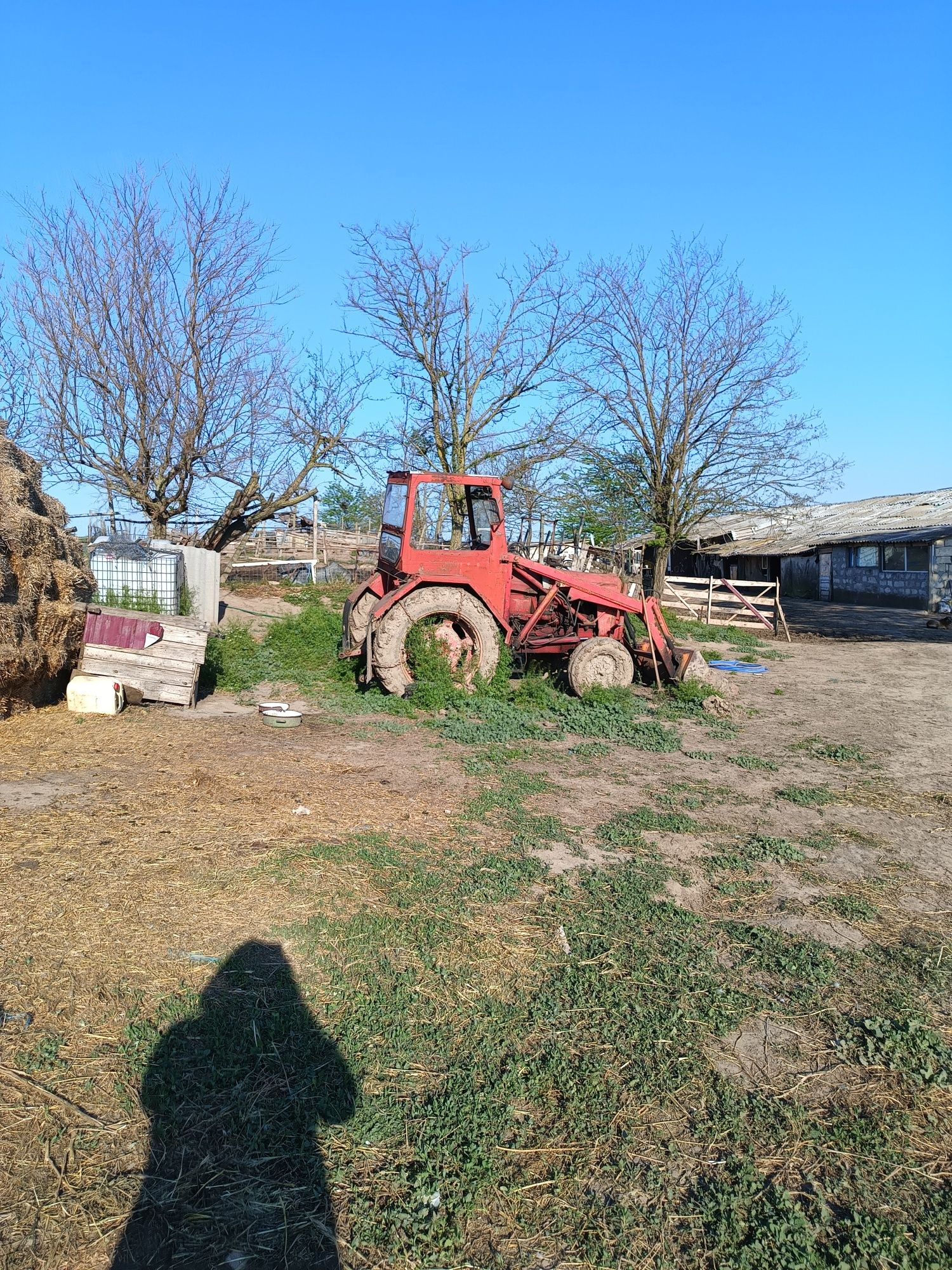 Vând tractor fiat