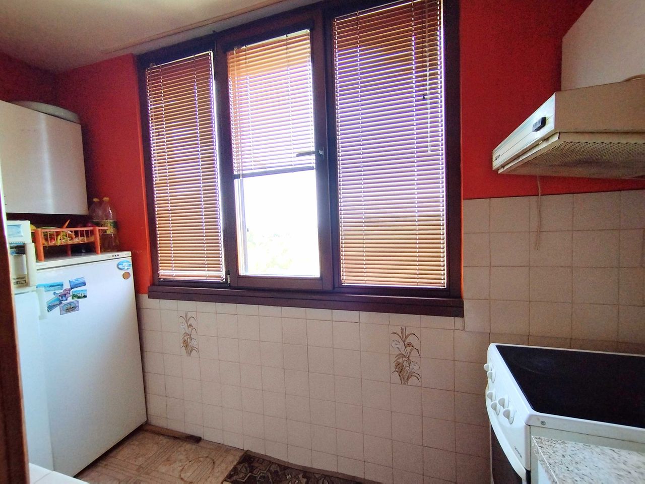 Продава се Тристаен апартамент в Перник, Изток - 90 кв.м за 907 €/кв.м - Снимка #10