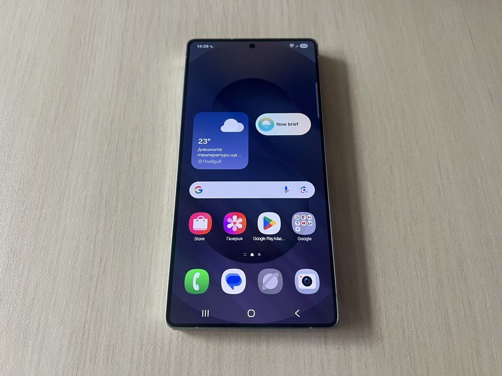 Продавам Samsung Galaxy S25 Ultra 1TB