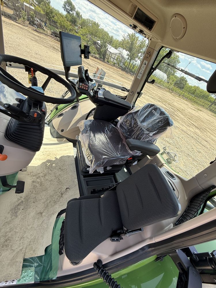 NOU Tractor agricol Fendt Gen7 942 Vario Profi+