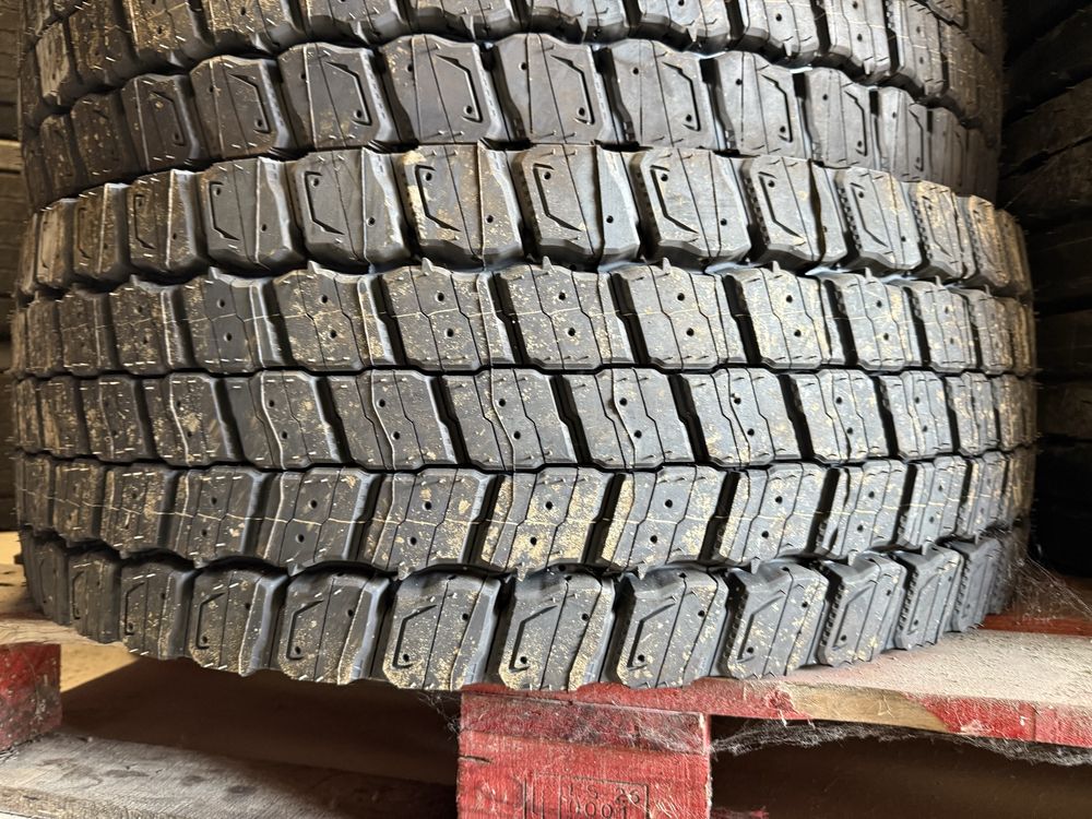 Anvelope Noi 295/60/22.5 Michelin