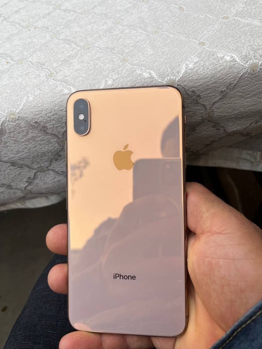 iPhone XS 256 gb sotiladi