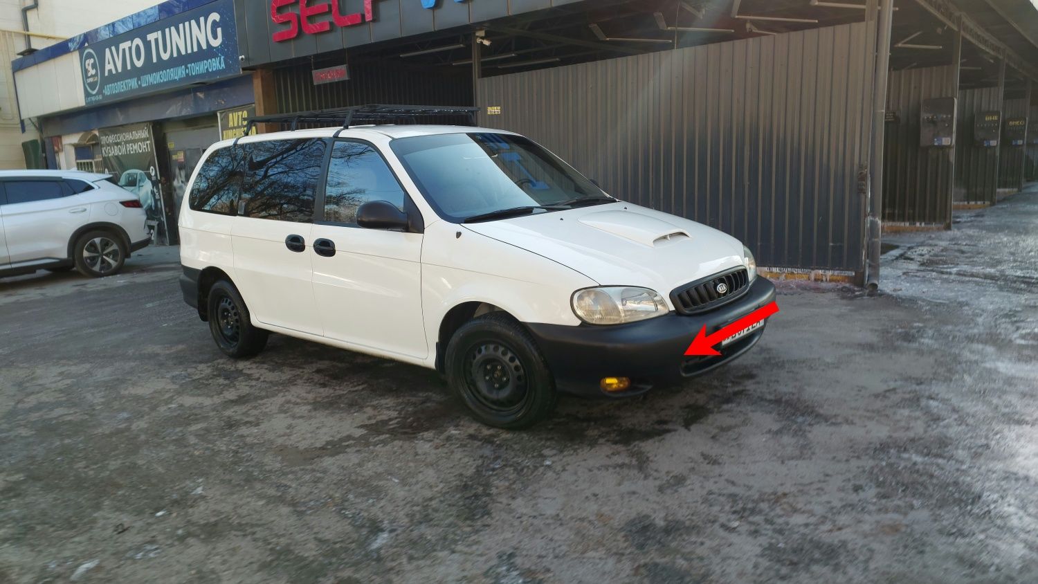 Kia Carnival sotiladi 1998-yil