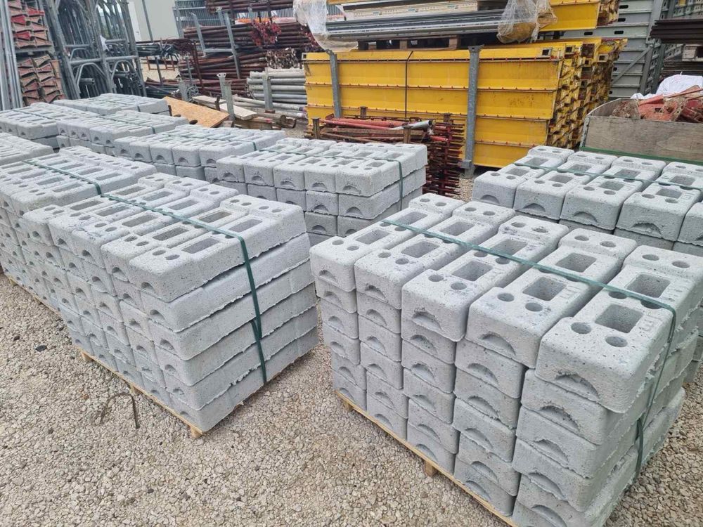 Gard mobil imprejmuire santier garduri panouri plase talpa beton