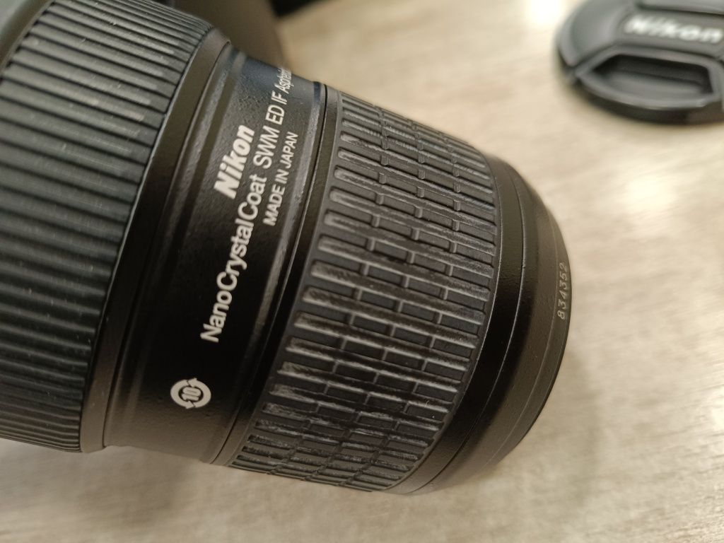 Обектив Nikon AF-S Nikkor 24-70 mm f/2.8G