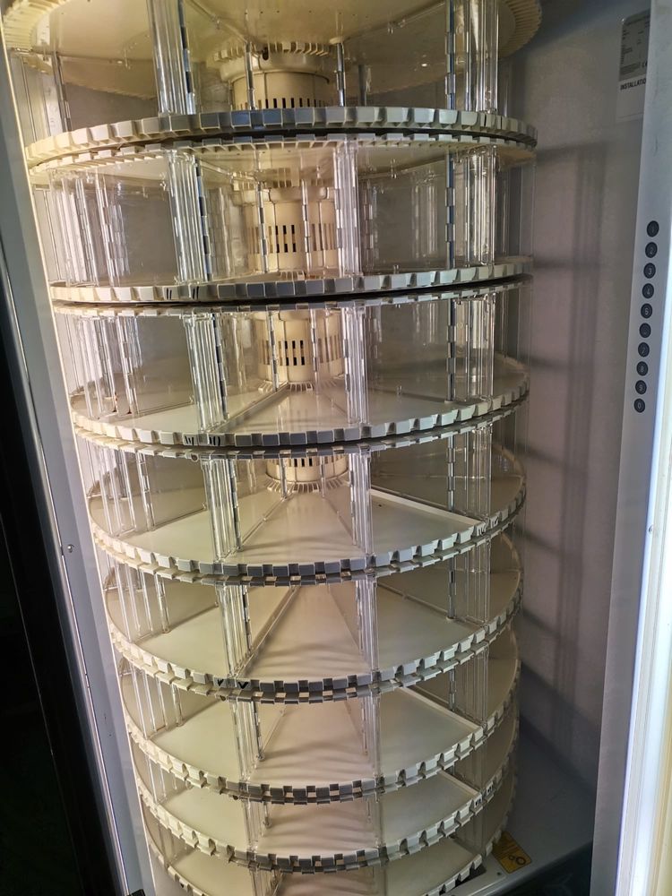Vindem automat articole de pescuit