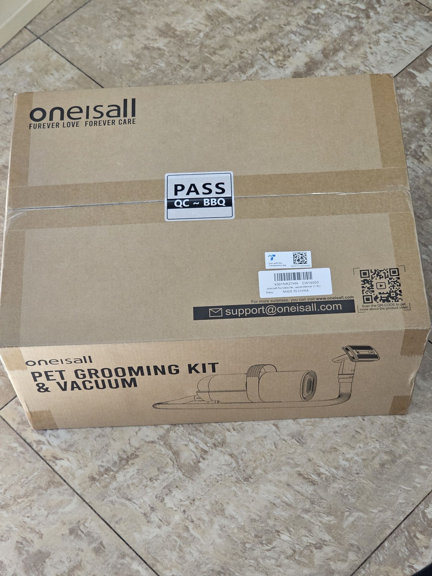 Kit de îngrijire pentru animale de companie Oneisall și aspirator cu v