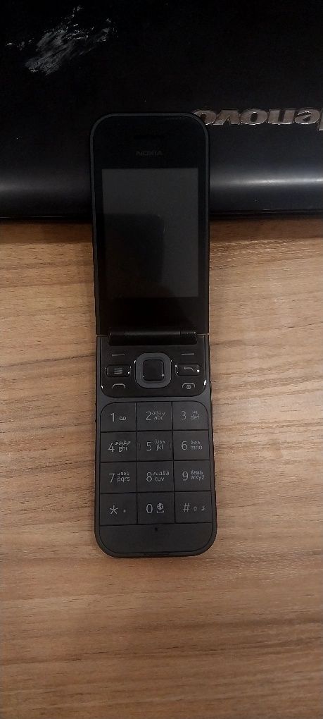 Nokia 2720 flip новый