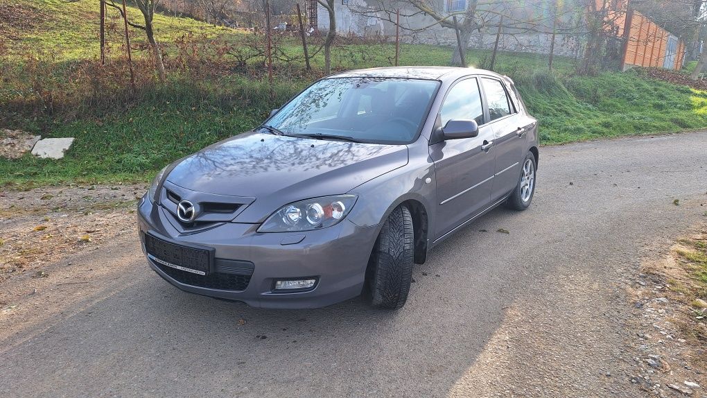 Vând  Mazda 3 diesel