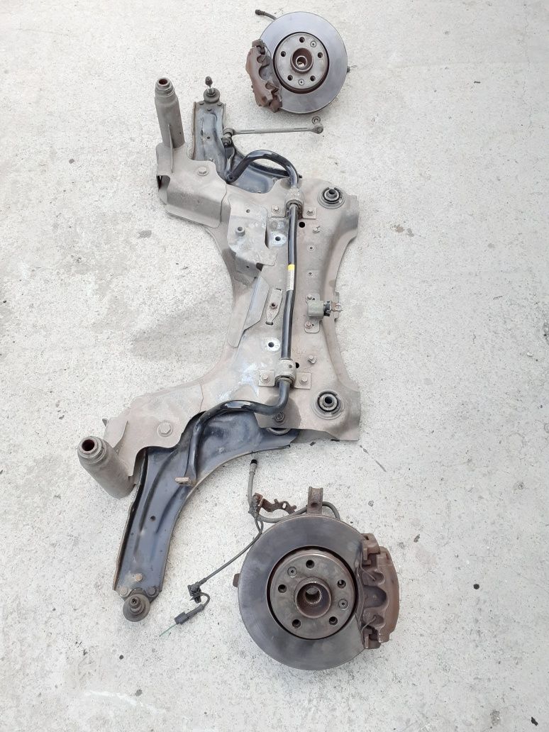 Punte Fata Jug Cadru Motor cu Brațe Renault Megane 3 1.5 Dci