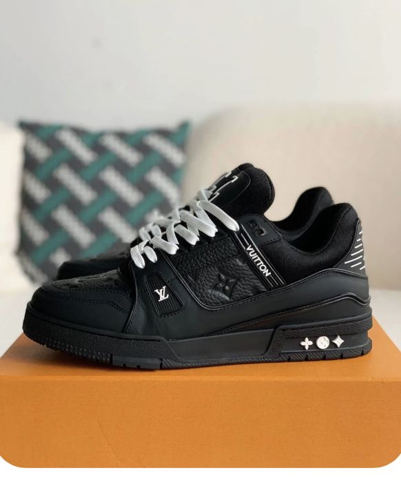 Adidasi L.o.u.i.s V.u.i.t.t.o.n  *New Colection* full box