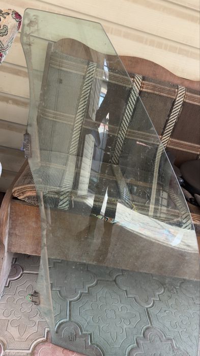 Боковое стекло камри 50