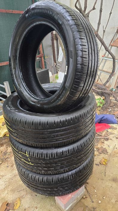4 Anvelope de vară Continental 195/55 R16 H - aproape noi