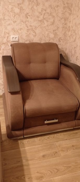 Продам очень не дорого новое кресло-кравать