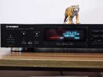 Pioneer F-757. Tuner premium. Se vinde ca defect. Preț fix !