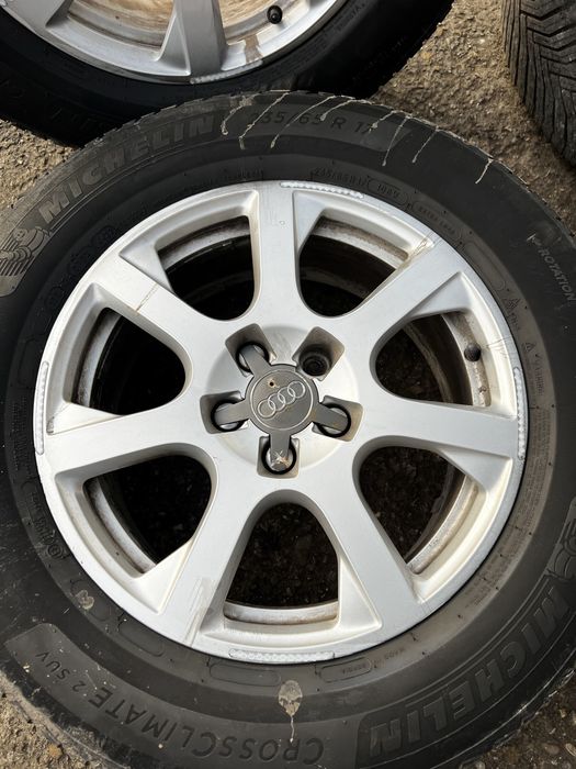 Jante Audi se potrivesc pe Q5 , A6 , A4