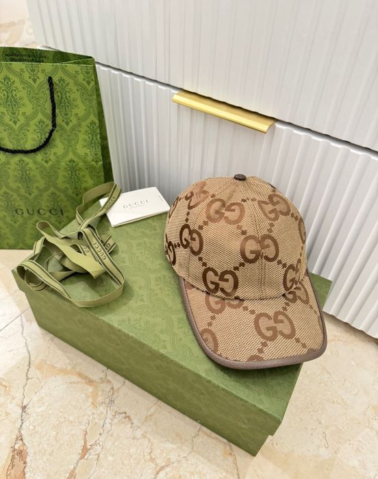 Sapca originala Gucci bej GG canvas noua cu factura