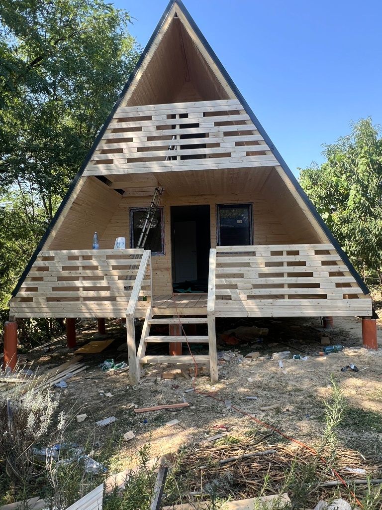 Cabane tip A din lemn schimb cu auto