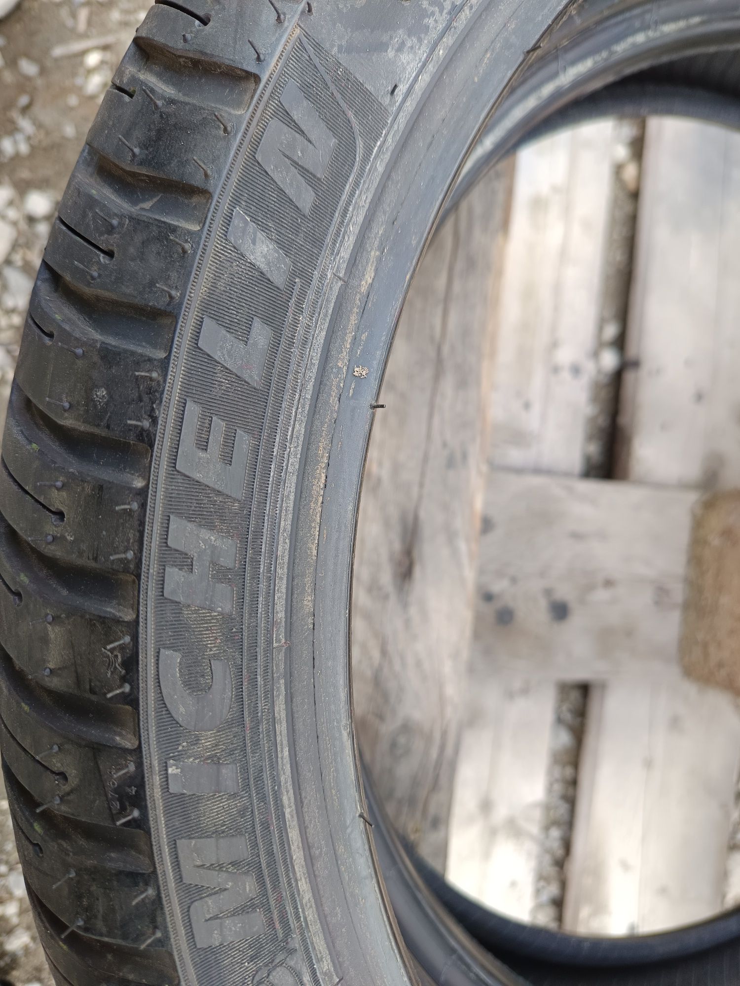 Мото гума 90 80 17 MICHELIN Дот 0823