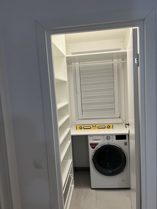 Apartament cochet cu terasa. priveliste superba.Omnia