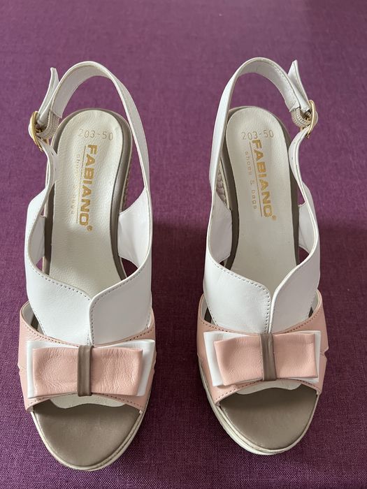 Дамски обувки - сандали