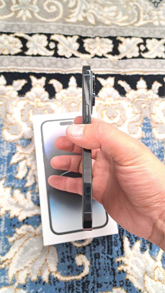 iPhone  14 pro max