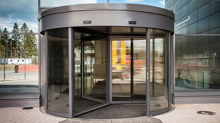 Ремонт и обслуживание карусельных дверей