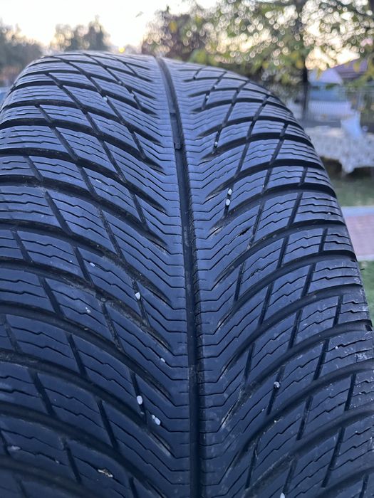 235/55/19 ЗИМНИ ГУМИ Michelin Pilot Alpin 5 SUV КАТО НОВИ
