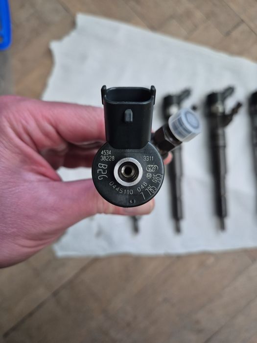 Injectoare BMW seria 5 e39