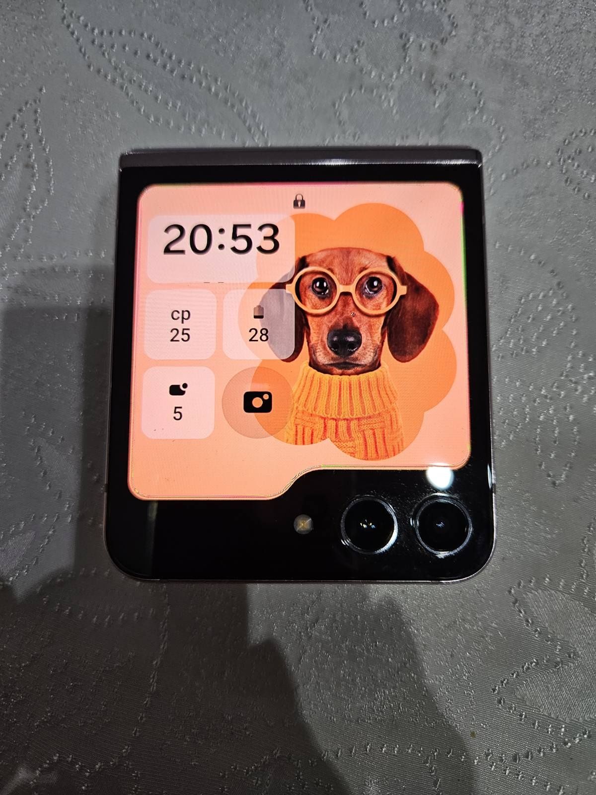 Смартфон Galaxy z flip 5