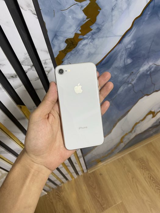 Iphone 8 64gb idal