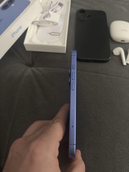 Iphone 16 128GB ultramarine