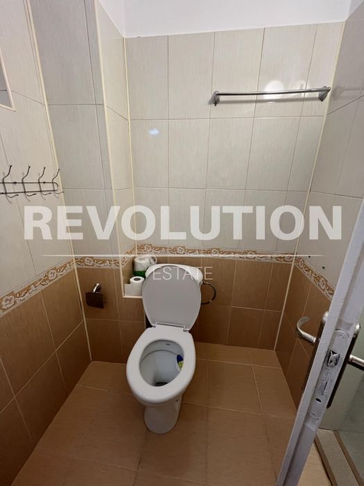 Дава се под наем Двустаен апартамент в Пловдив, Център - 65 кв.м за 375 € - Снимка #4