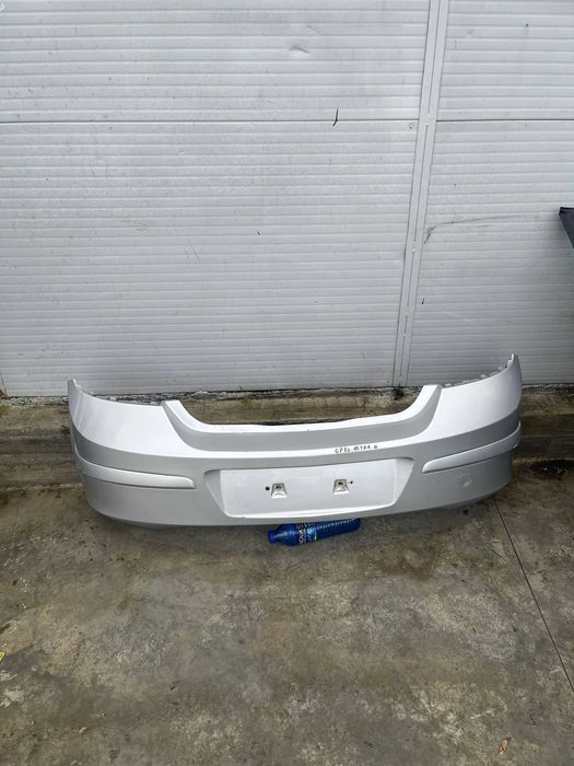 Bara spate Opel Astra H Sedan 2004-2010