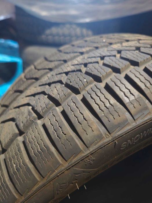 Зимни гуми Goodride Snowmaster 245/40 R18