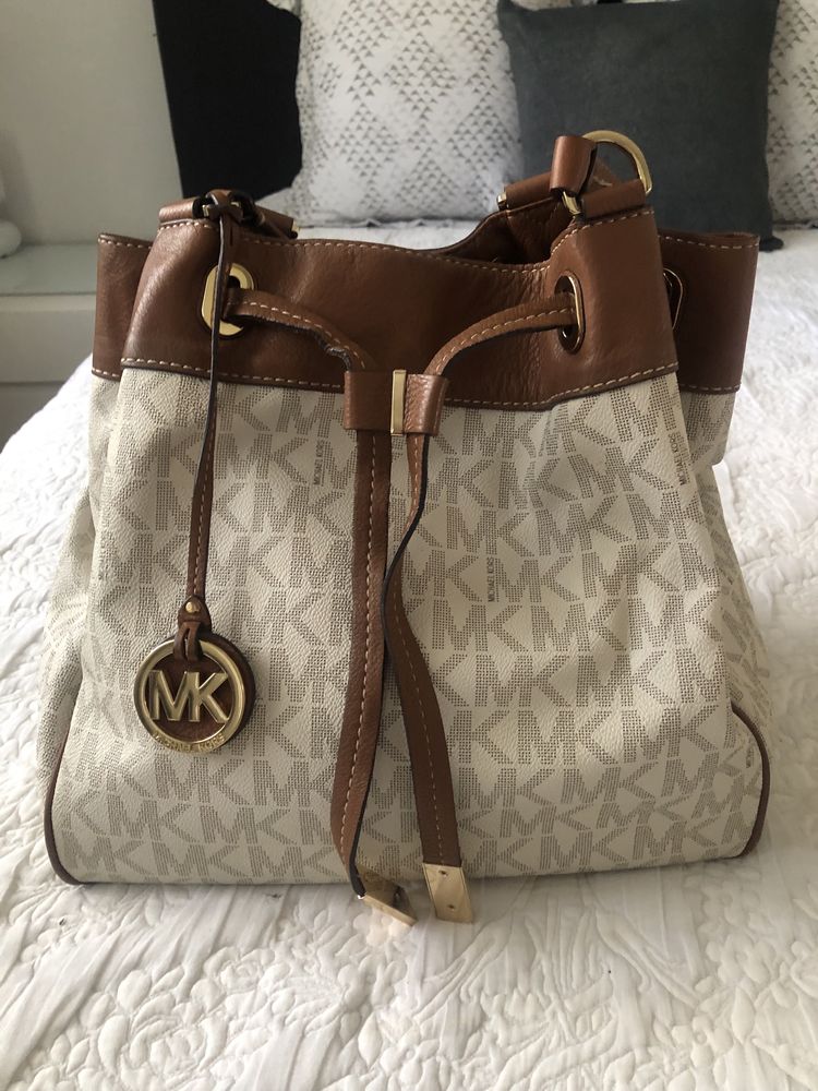 Дамски чанти Furla, Michael Kors, Lacoste, Ralph Lauren