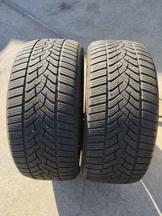 2  buc 245 40 r19 98v goodyear , iarna, dot 2022
