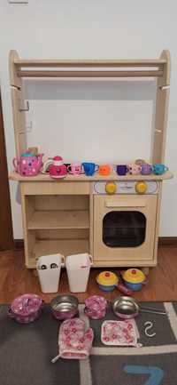 Дървена детска кухня + принадлежности