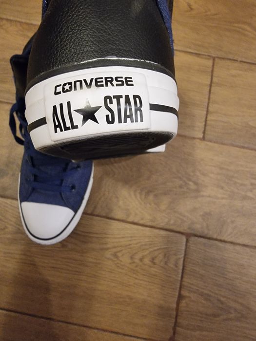 Vand adidas NOI new balance și converse