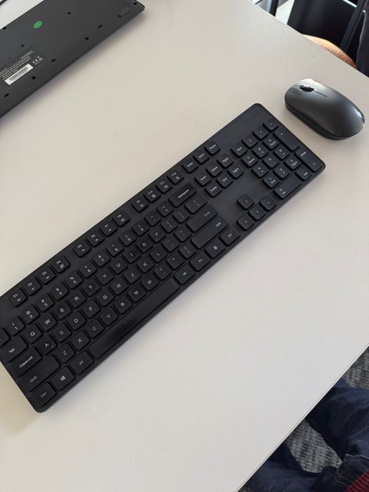 Клавиатура + мишка Xiaomi (комплект) като нови