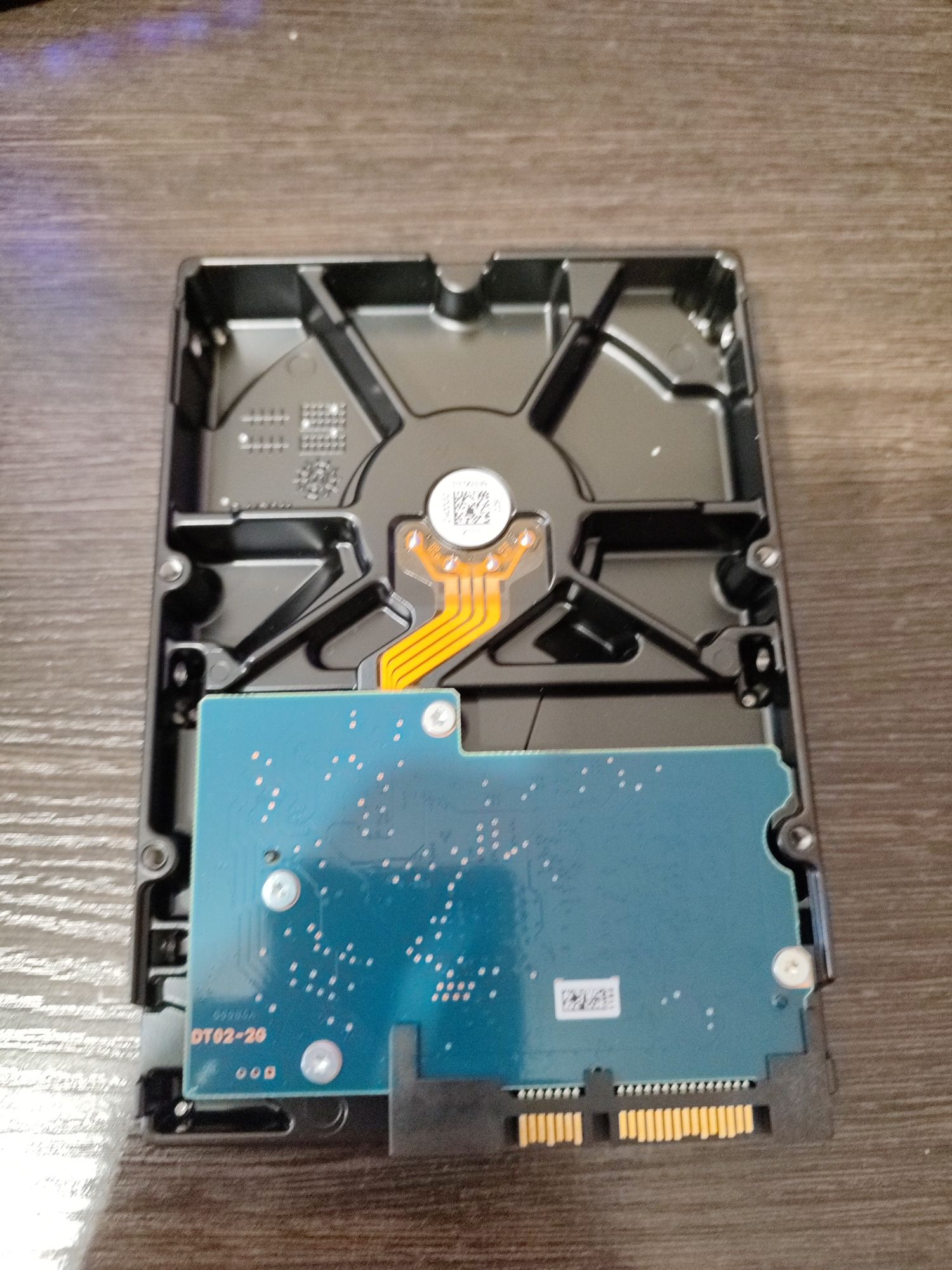 Продам абсолютно новый Hdd Toshiba 2tb