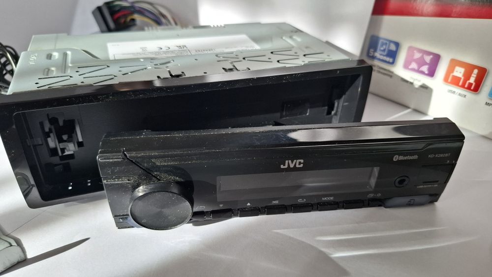 Радио JVC KD-X282BT