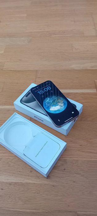 hone 15 Pro 128GB + huse + accesorii originale